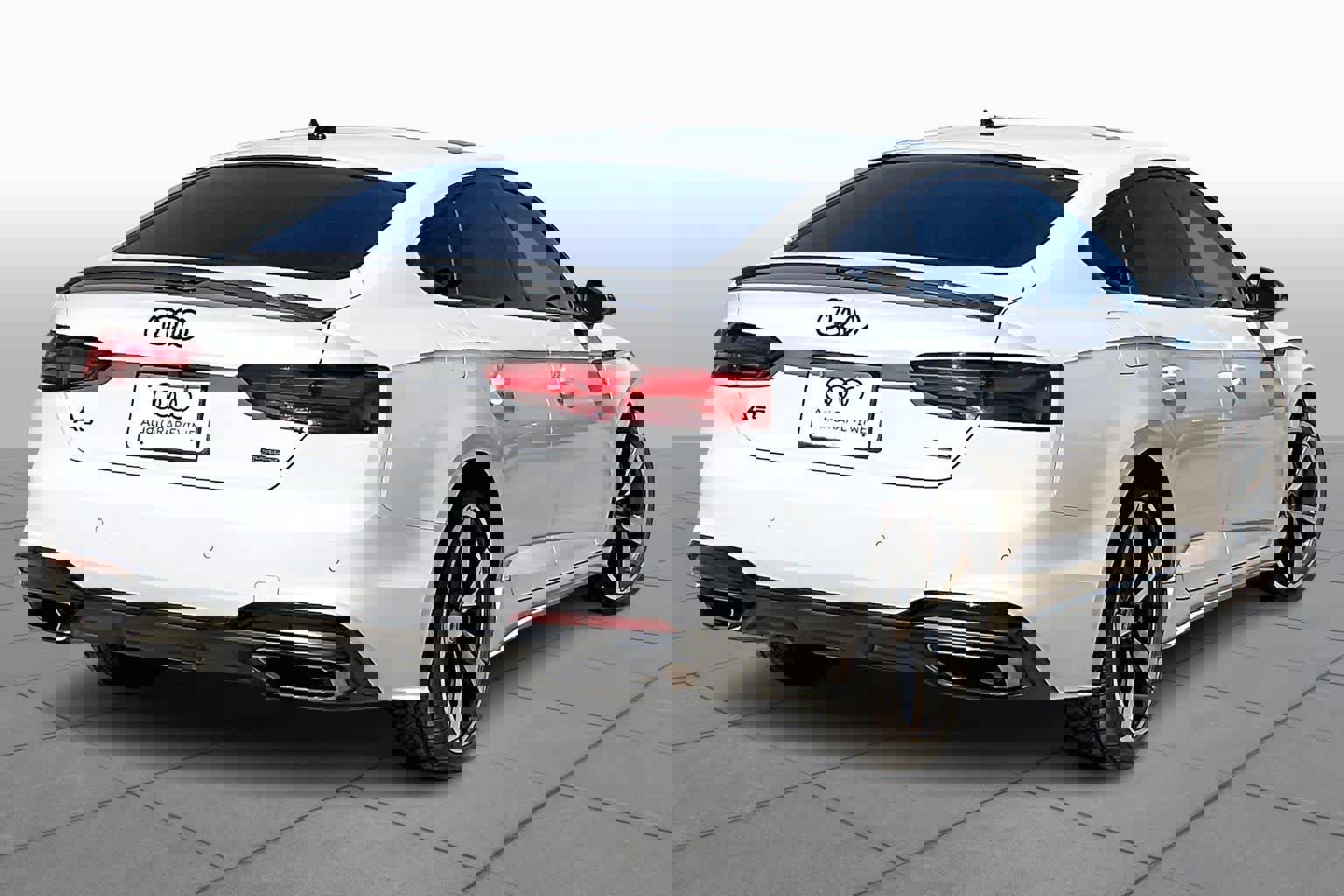 Used 2023 Audi A5 2.0T Premium Plus w/ Premium Plus image 13