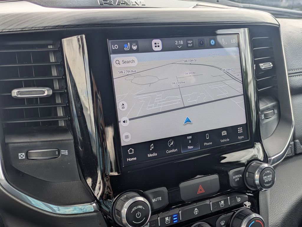 Used 2024 RAM 1500 Laramie image 20