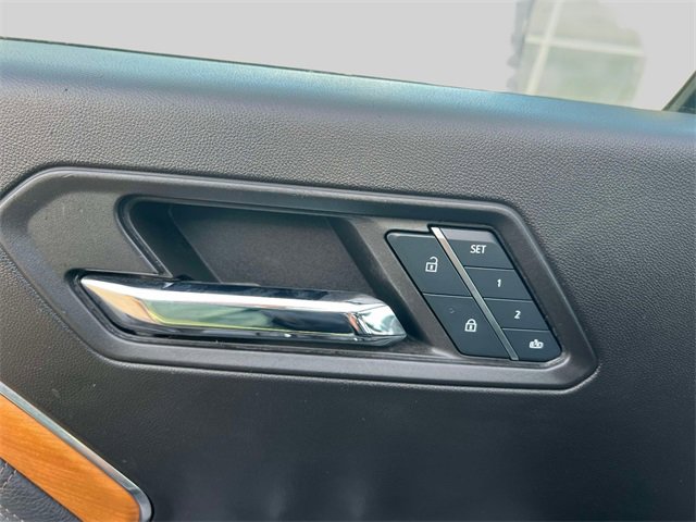 Used 2024 GMC Canyon Denali image 20