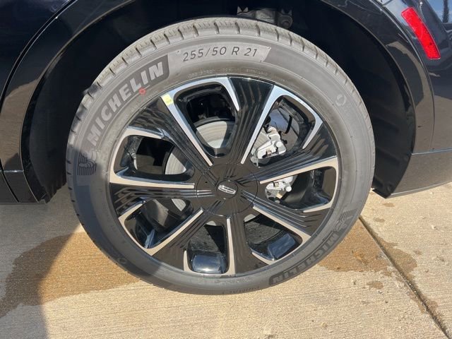 New 2026 Lincoln Nautilus Reserve AWD/4WD image 11