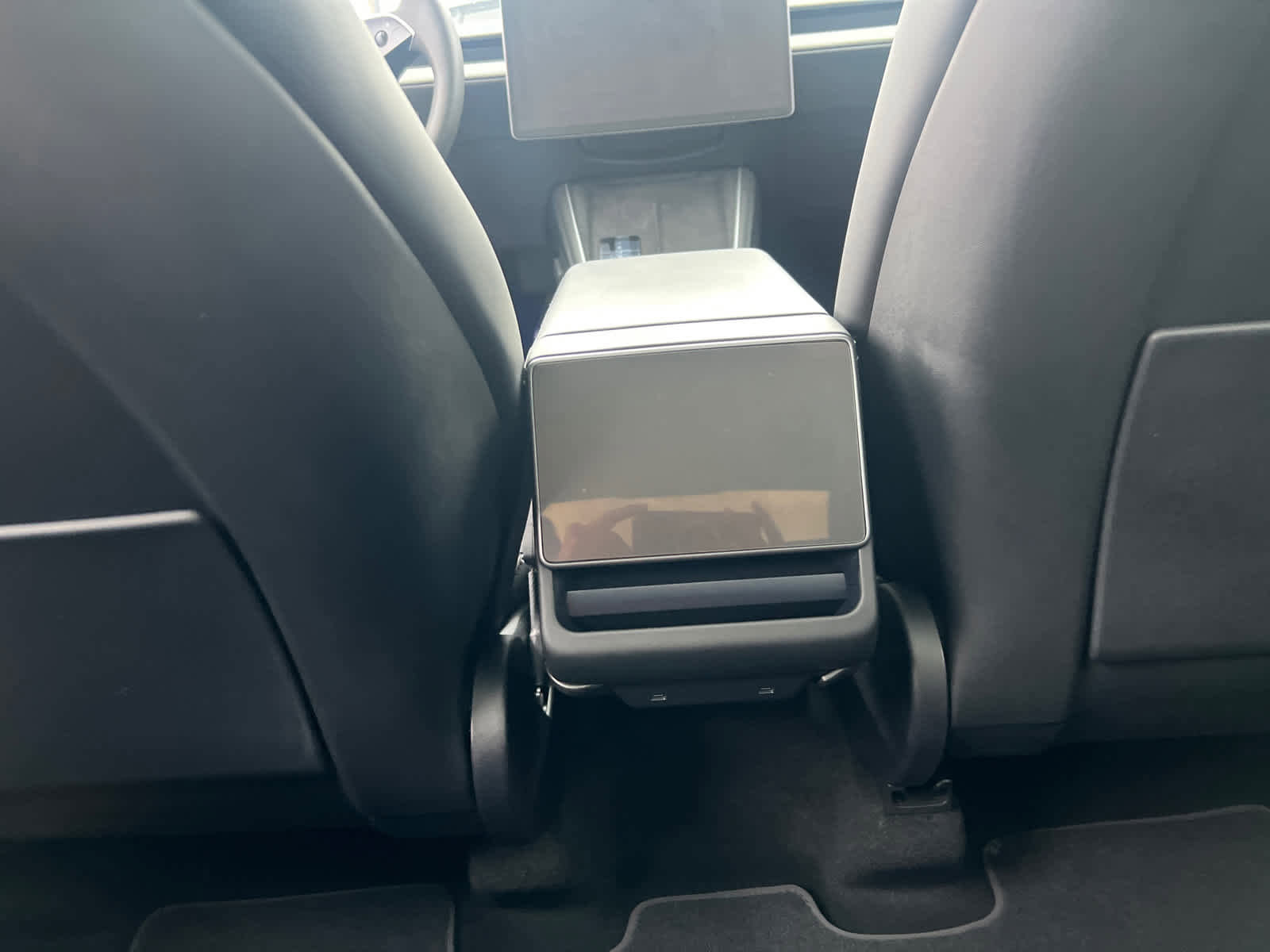 Used 2026 Tesla Model Y 2WD image 29