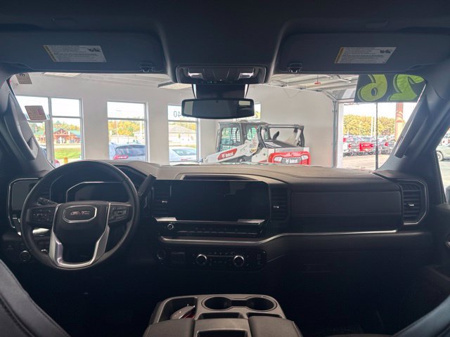 Used 2026 GMC Sierra 2500 SLT AWD/4WD image 30