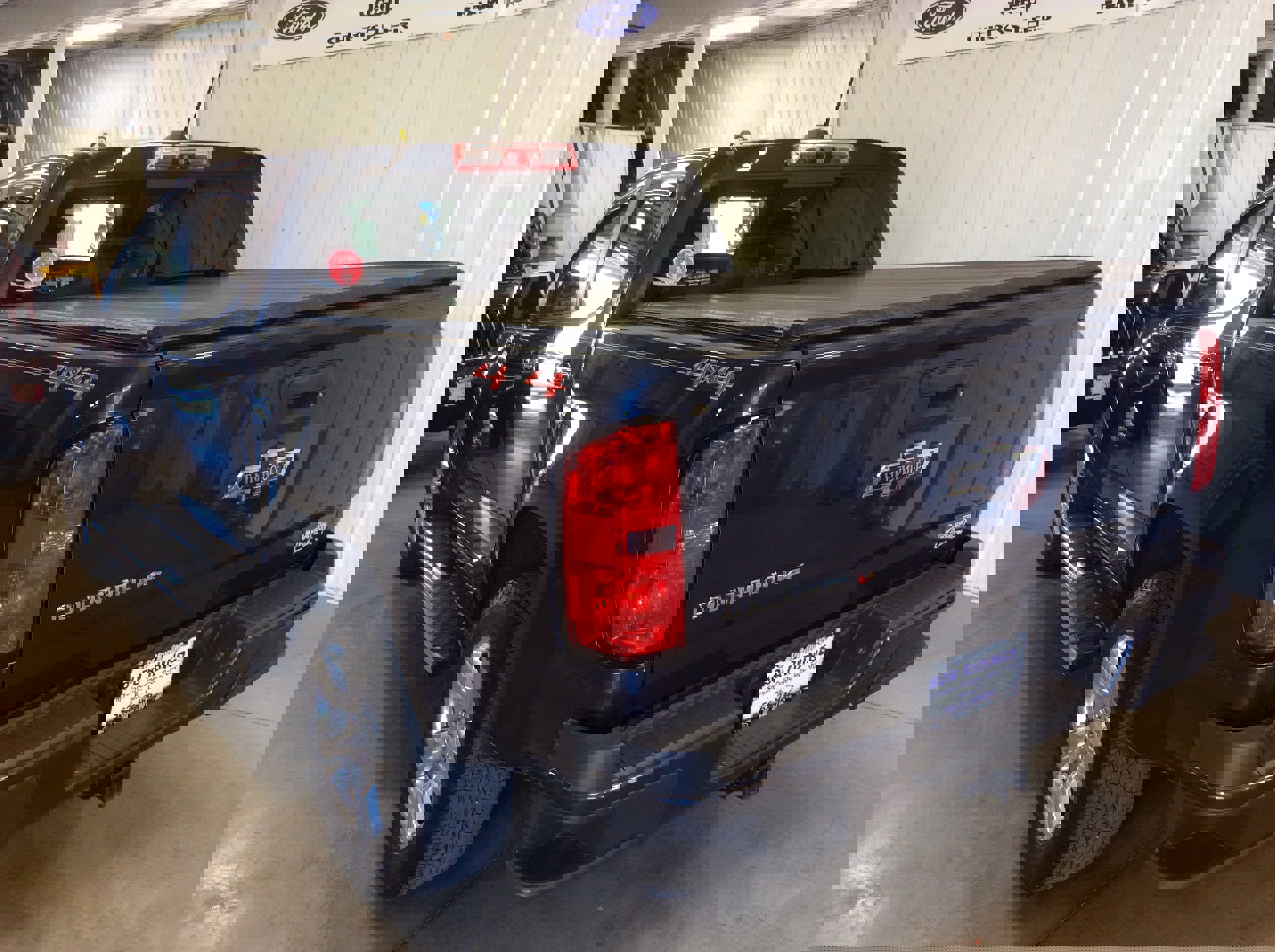 Used 2018 Chevrolet Colorado Z71 w/ Centennial Edition image 3