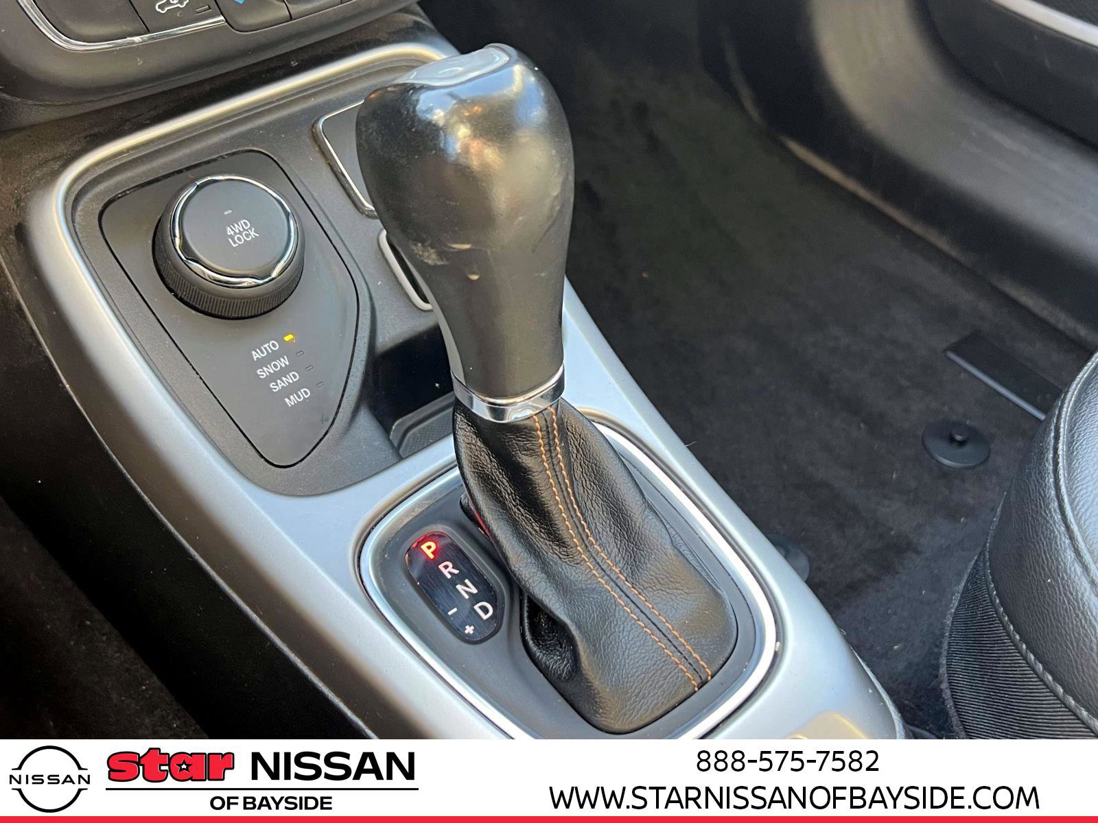 Used 2019 Jeep Compass Latitude image 25