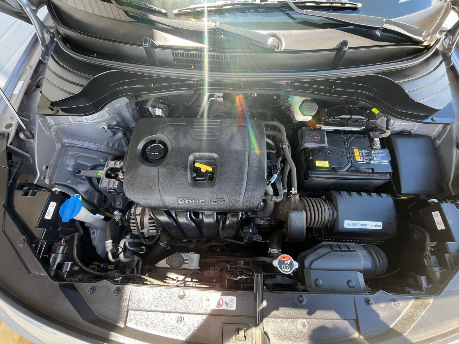 Used 2025 Kia Soul LX w/ LX Technology Package FWD image 28