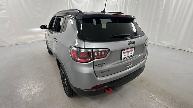 Used 2024 Jeep Compass Trailhawk AWD/4WD image 5