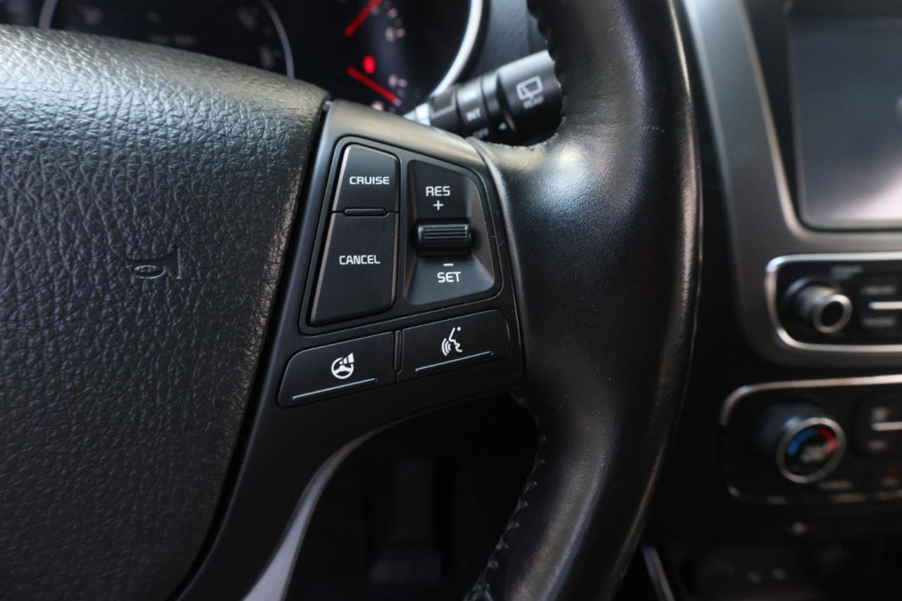 Used 2014 Kia Sorento SX w/ 3rd Row Package FWD image 33