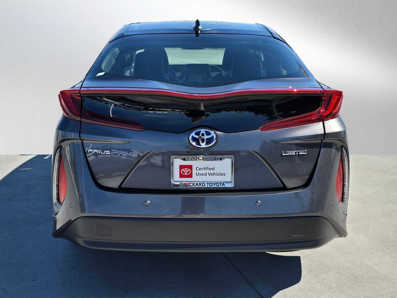 Certified 2022 Toyota Prius Prime Limited image 4