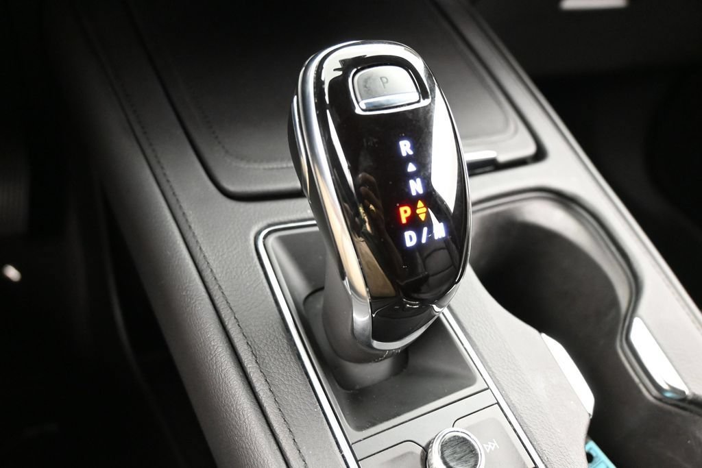 Used 2023 Cadillac XT4 Premium Luxury FWD image 21