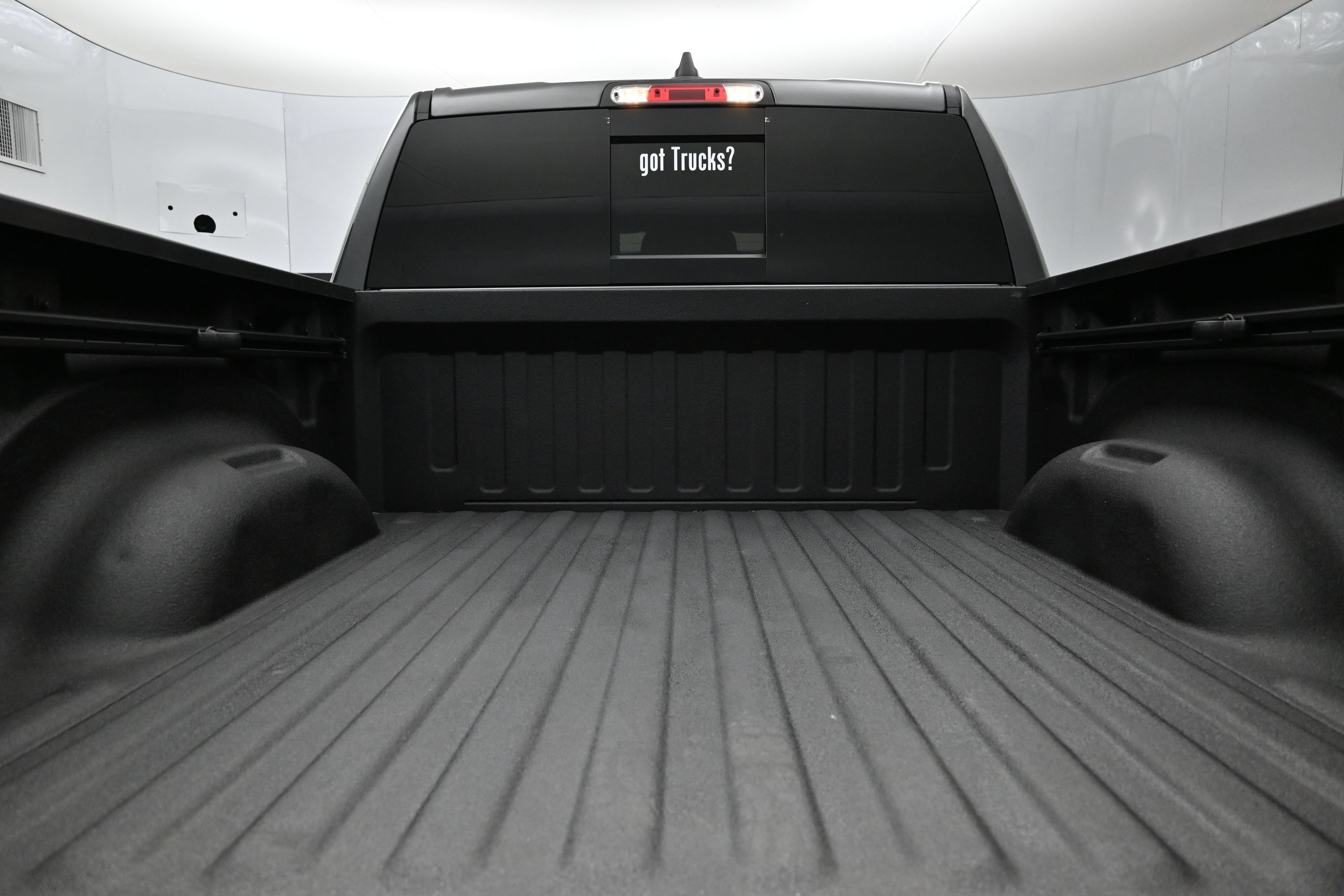 Used 2023 RAM 1500 Big Horn AWD/4WD image 7