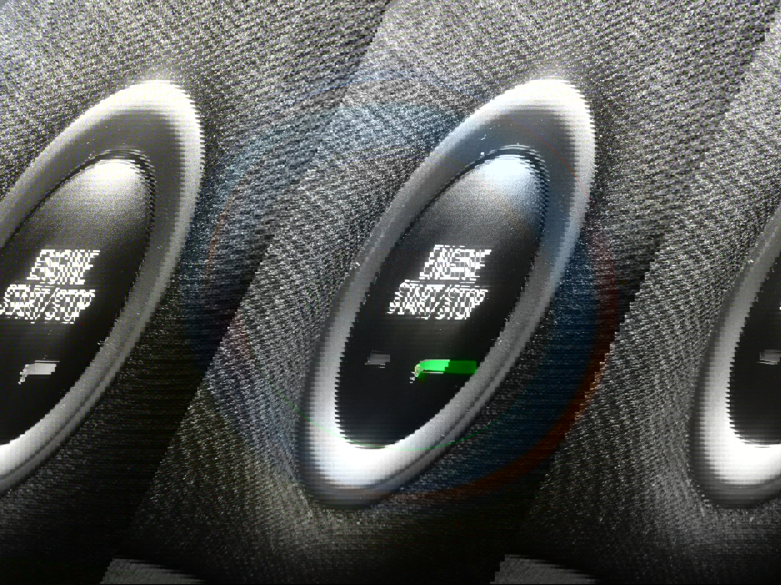 Used 2016 Chevrolet Malibu LT image 16