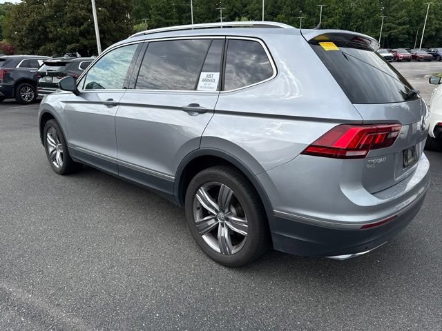 Used 2021 Volkswagen Tiguan SEL AWD/4WD image 12