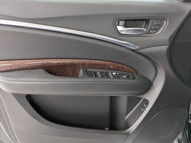 Used 2017 Acura MDX FWD image 17