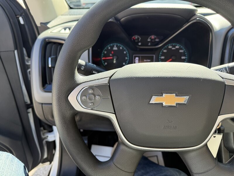 Used 2022 Chevrolet Colorado W/T w/ WT Convenience Package RWD image 5