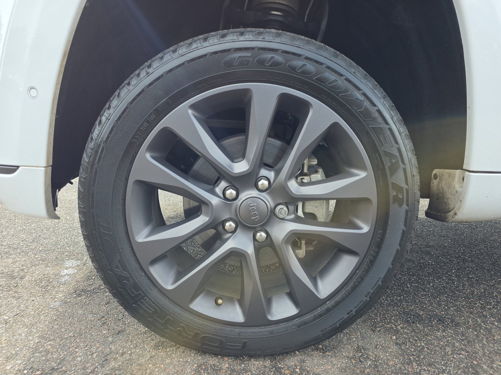 Used 2018 Jeep Grand Cherokee High Altitude image 12