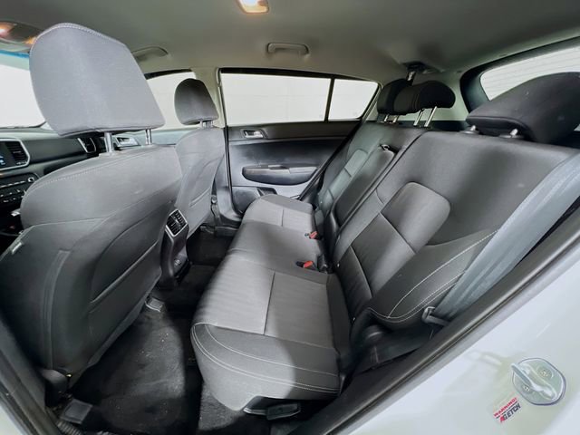 Used 2021 Kia Sportage LX image 22