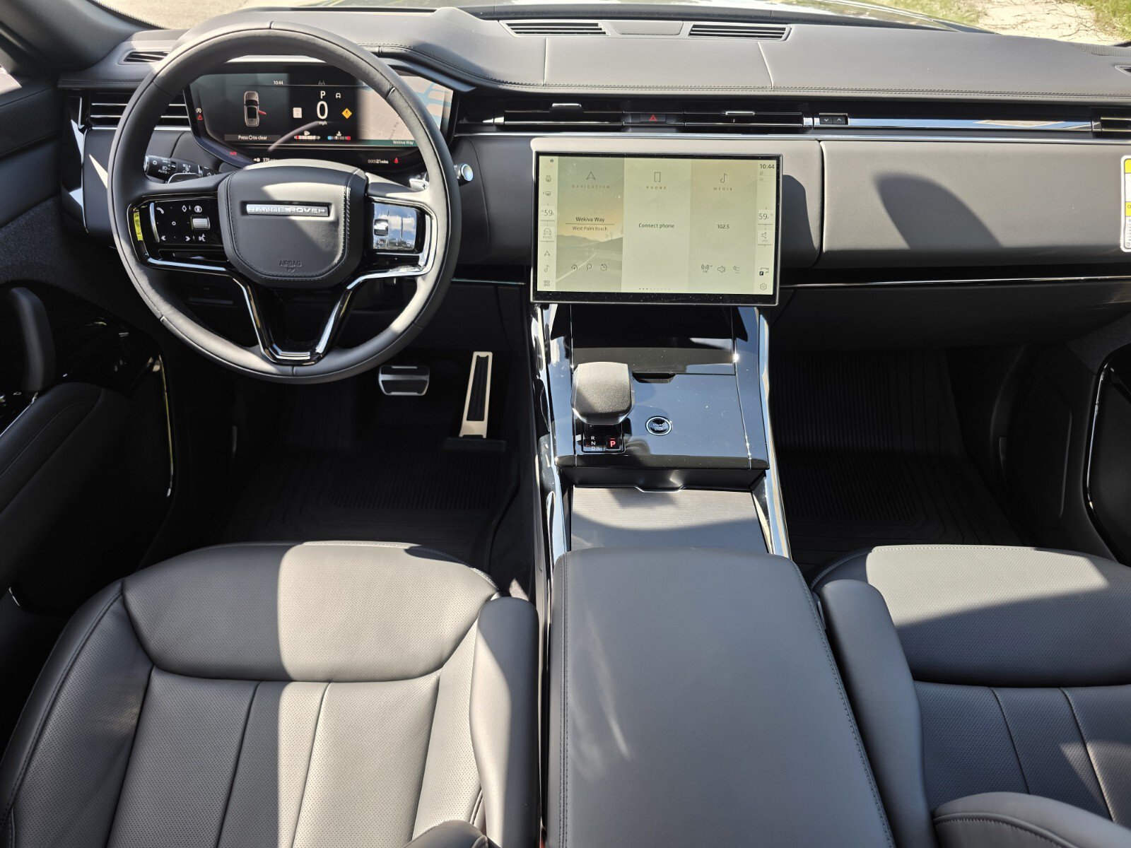 New 2026 Land Rover Range Rover Sport Dynamic SE AWD/4WD image 4