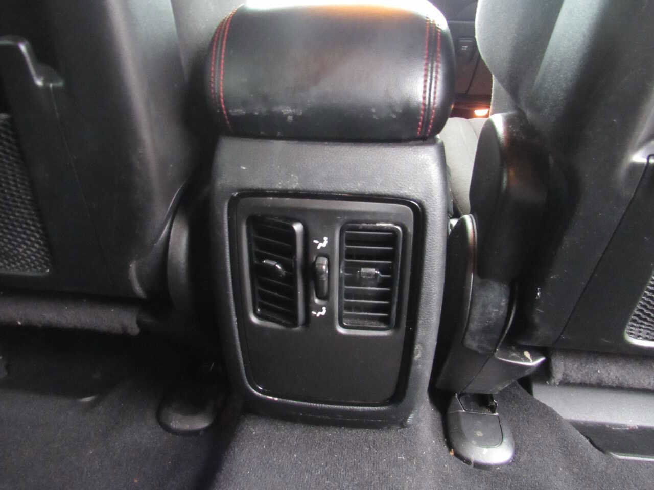 Used 2023 Dodge Durango GT image 25