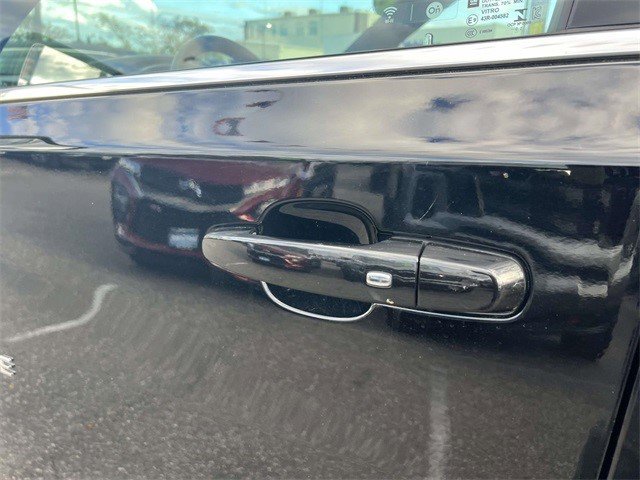 Certified 2023 Chevrolet Traverse LT image 13