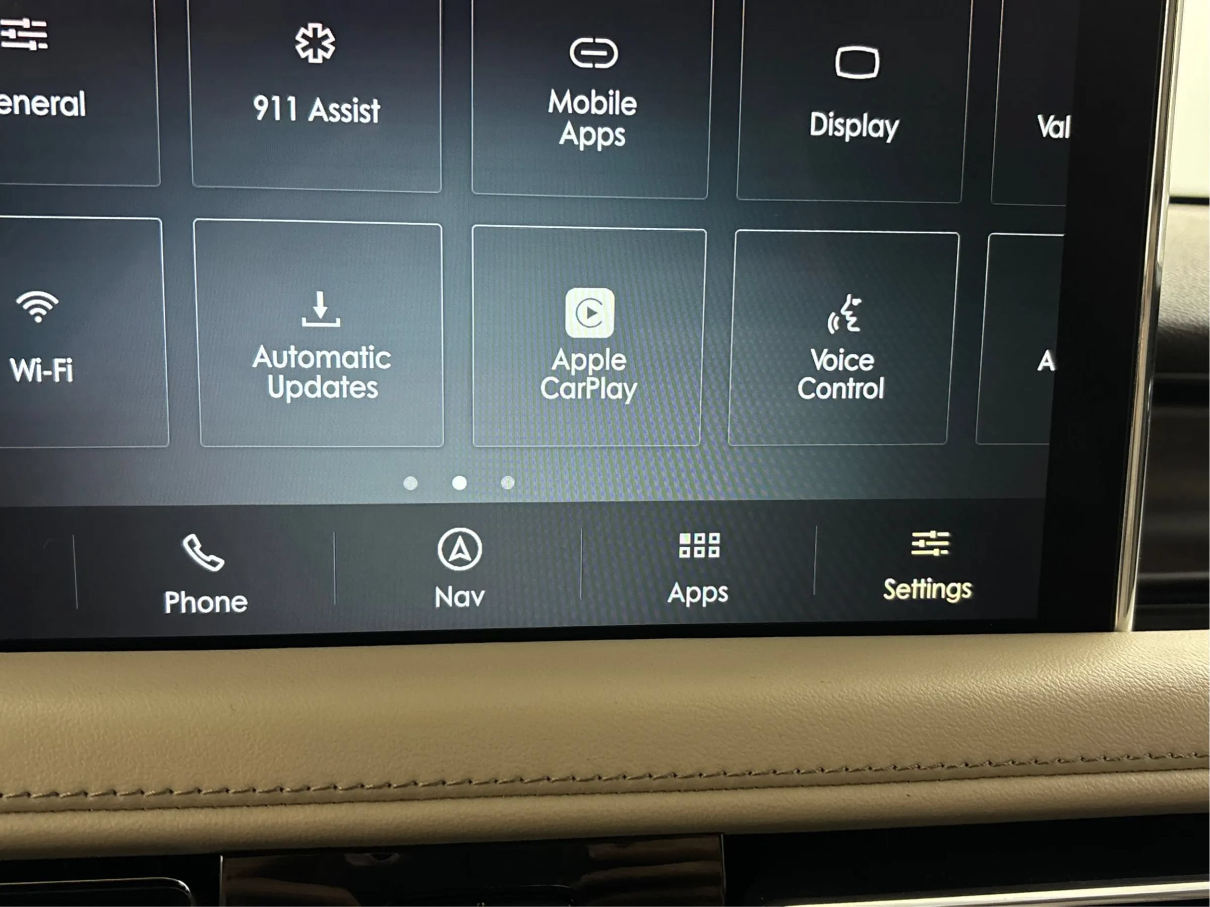 Used 2023 Lincoln Aviator Reserve w/ Equipment Group 201A AWD/4WD image 45