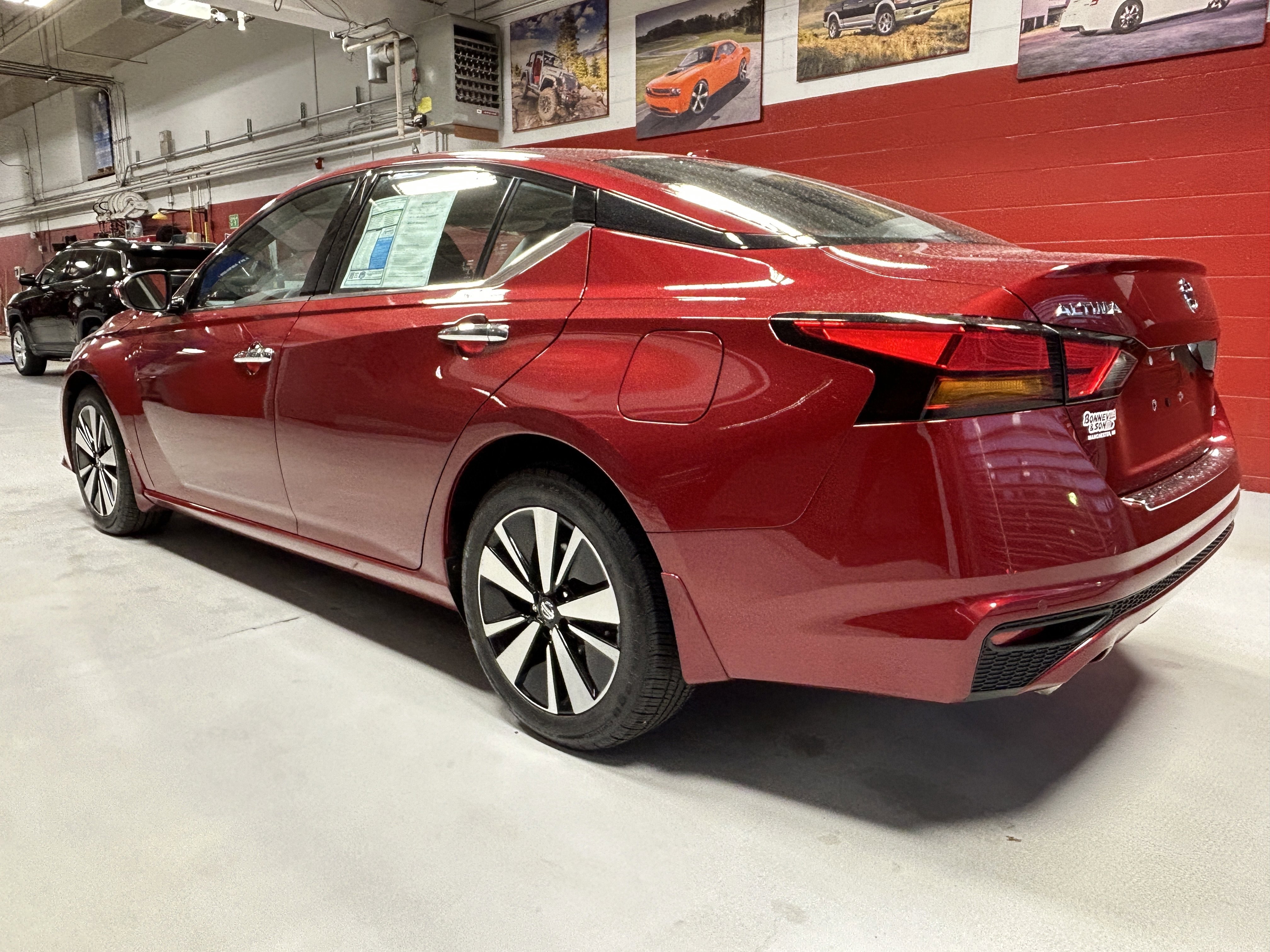 Used 2020 Nissan Altima 2.5 SV image 8