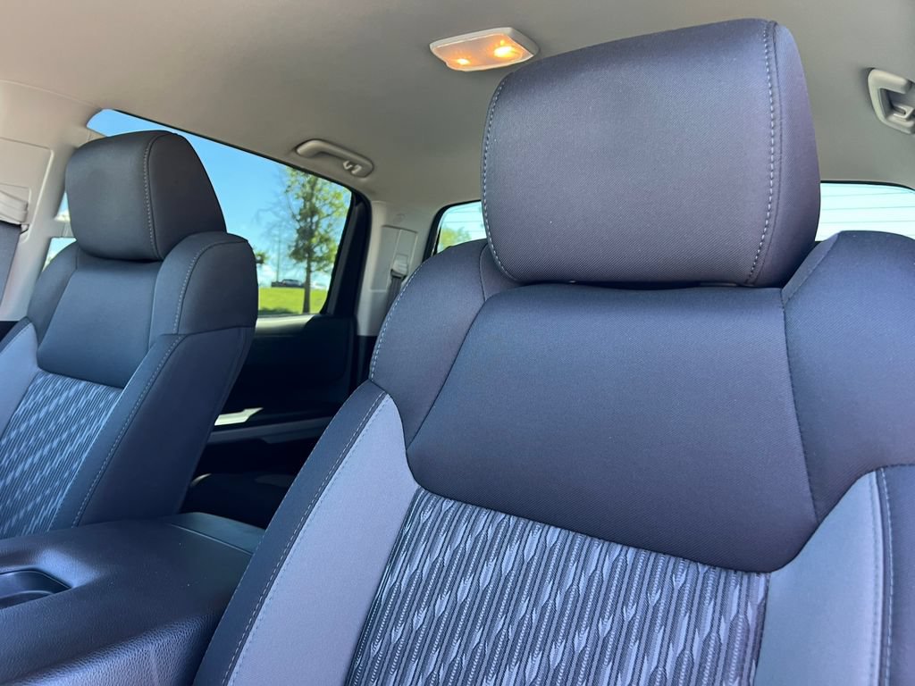 Used 2018 Toyota Tundra SR5 w/ SR5 Upgrade Package RWD image 17