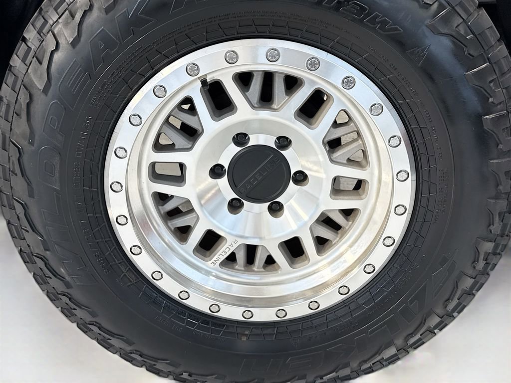 Used 2018 Toyota Tacoma TRD Sport image 32