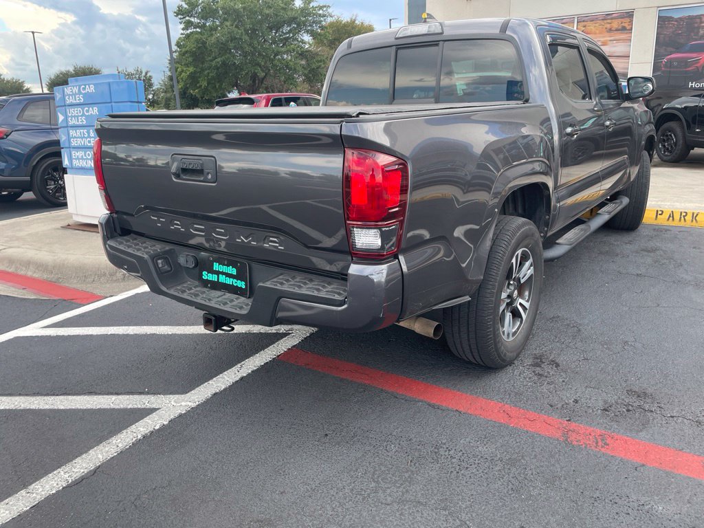 Used 2018 Toyota Tacoma SR w/ SR Convenience Package RWD image 4