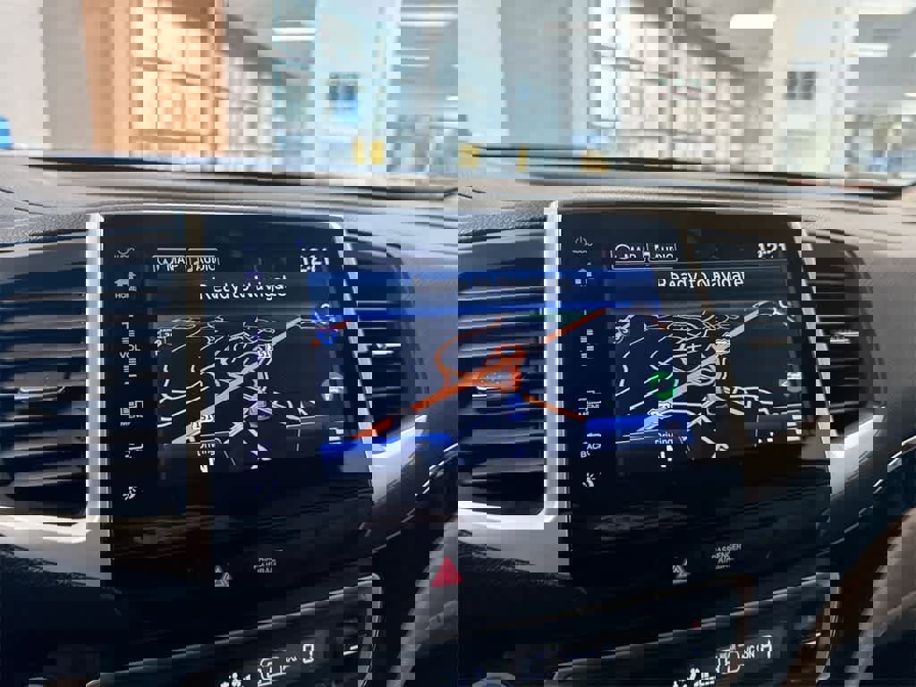 Used 2018 Honda Pilot Elite image 32