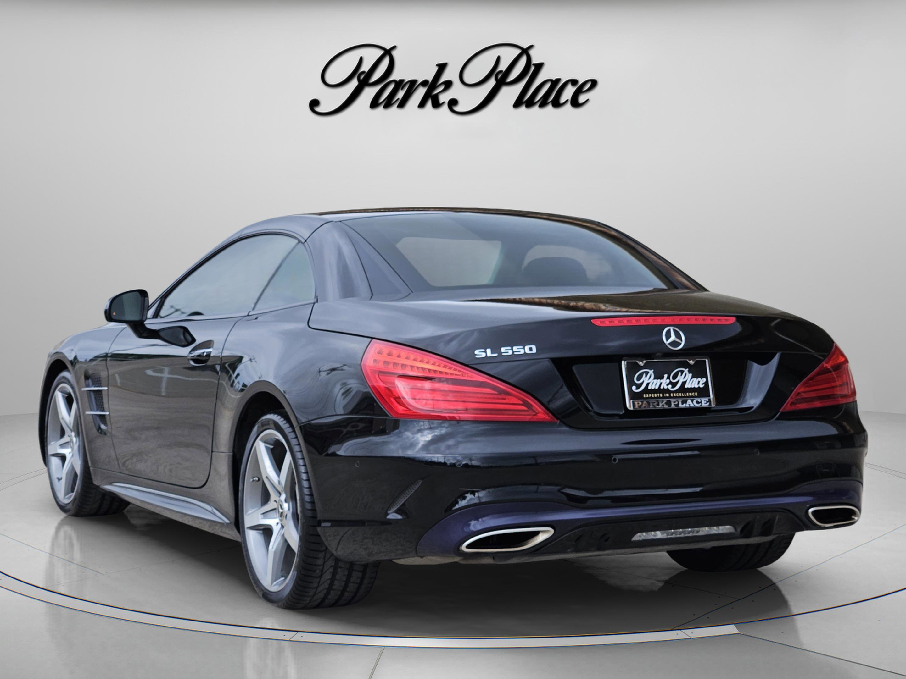 Used 2017 Mercedes-Benz SL 550 video 2