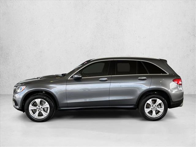 Used 2018 Mercedes-Benz GLC 300 4MATIC image 2