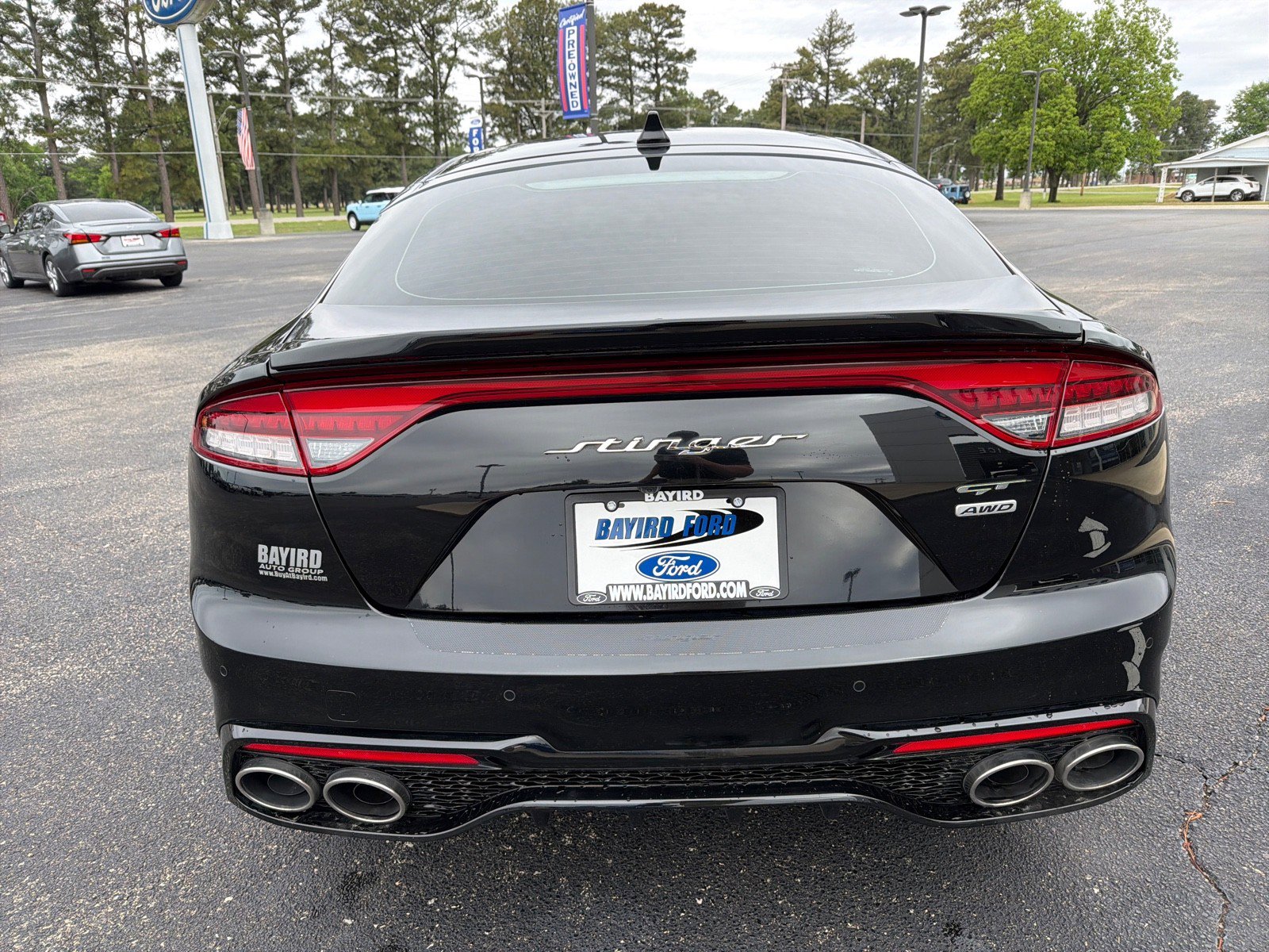 Used 2022 Kia Stinger GT1 w/ Red Interior Color Package AWD/4WD image 8