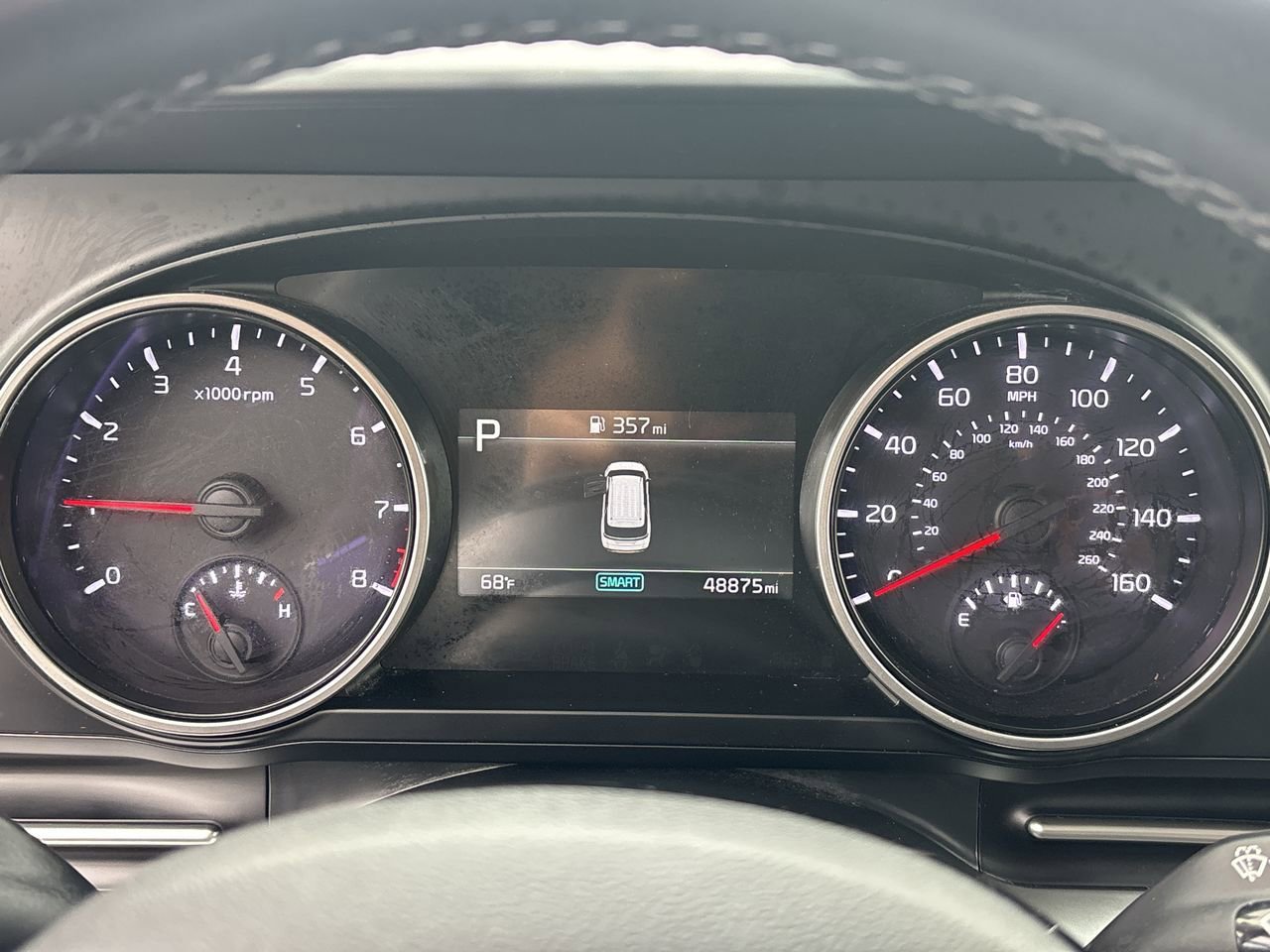 Used 2024 Kia Carnival LX image 31