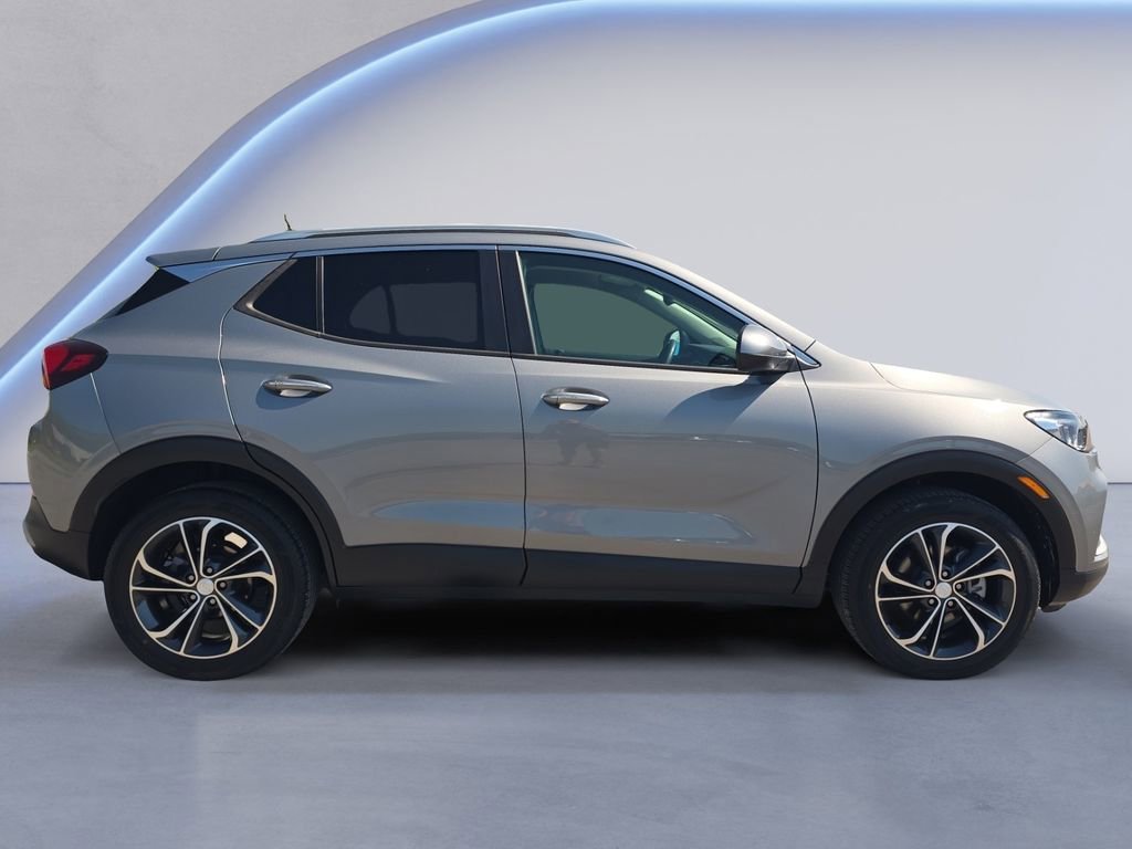 Used 2023 Buick Encore GX Select FWD image 6