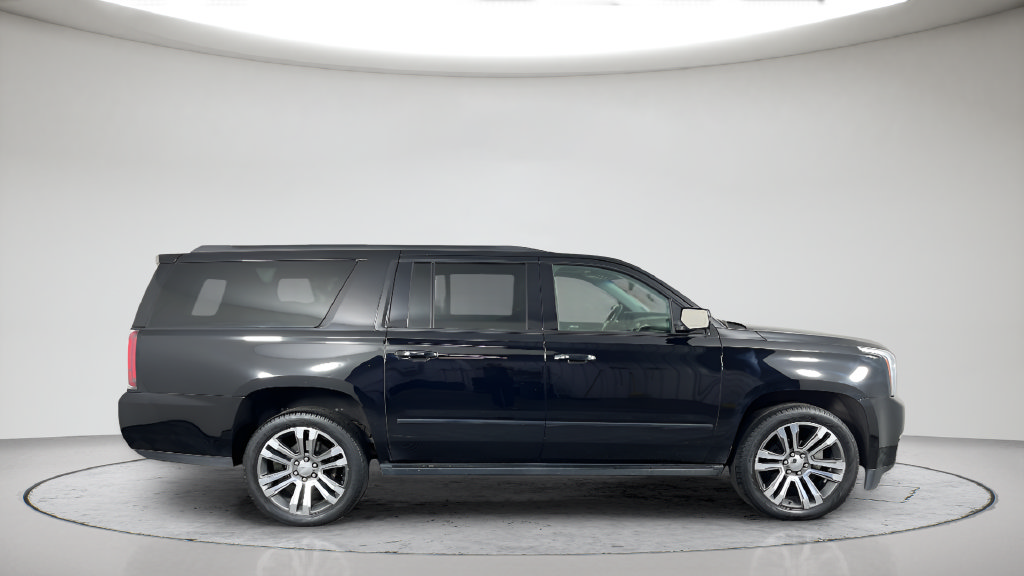 Used 2019 GMC Yukon XL Denali w/ Denali Ultimate Package AWD/4WD image 6