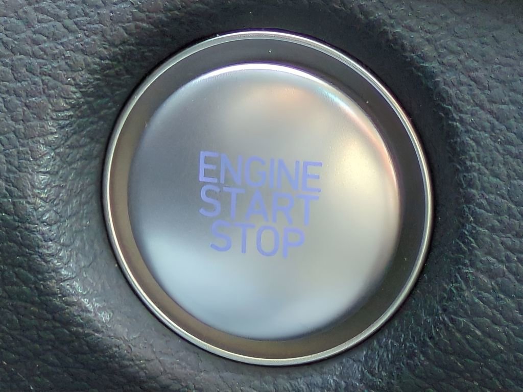 Used 2023 Hyundai Santa Fe SEL image 30