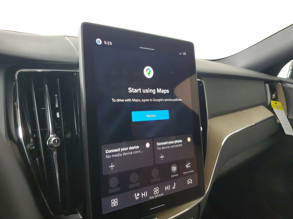 New 2026 Volvo XC60 B5 Plus w/ Climate Package image 29