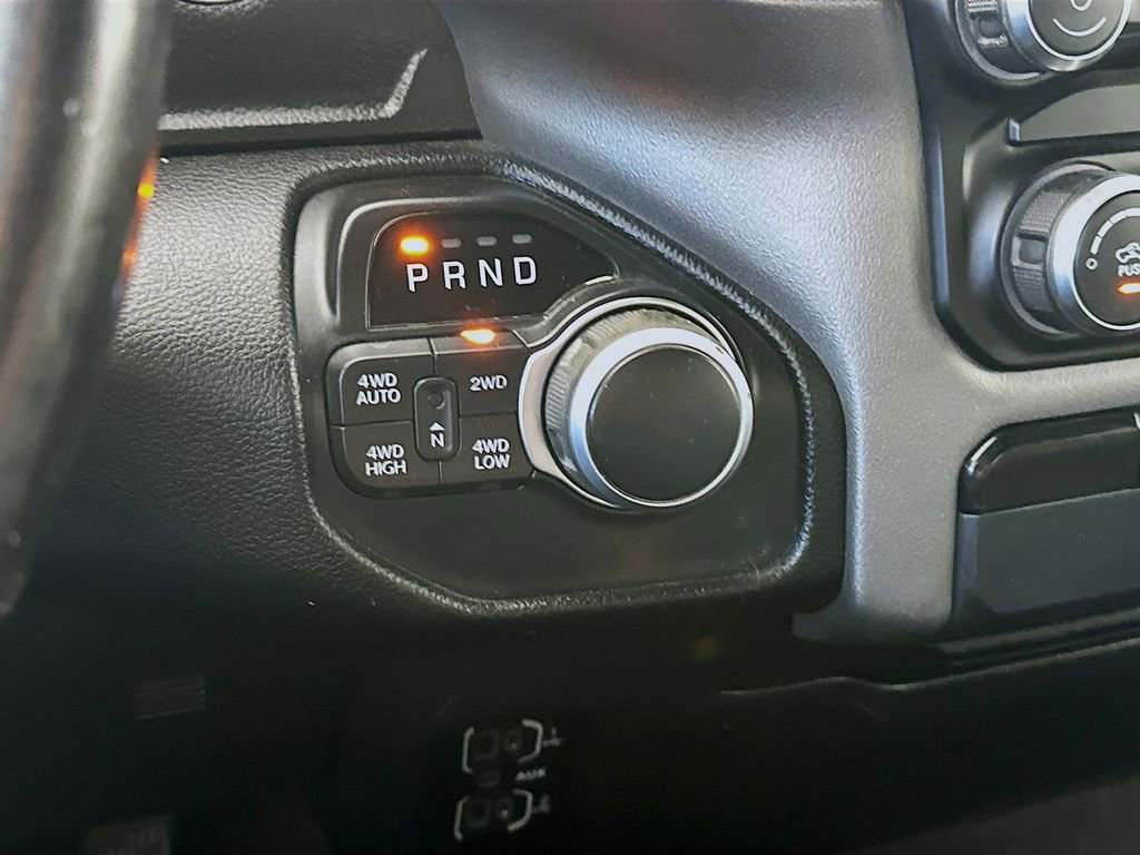 Used 2021 RAM 1500 Big Horn AWD/4WD image 16