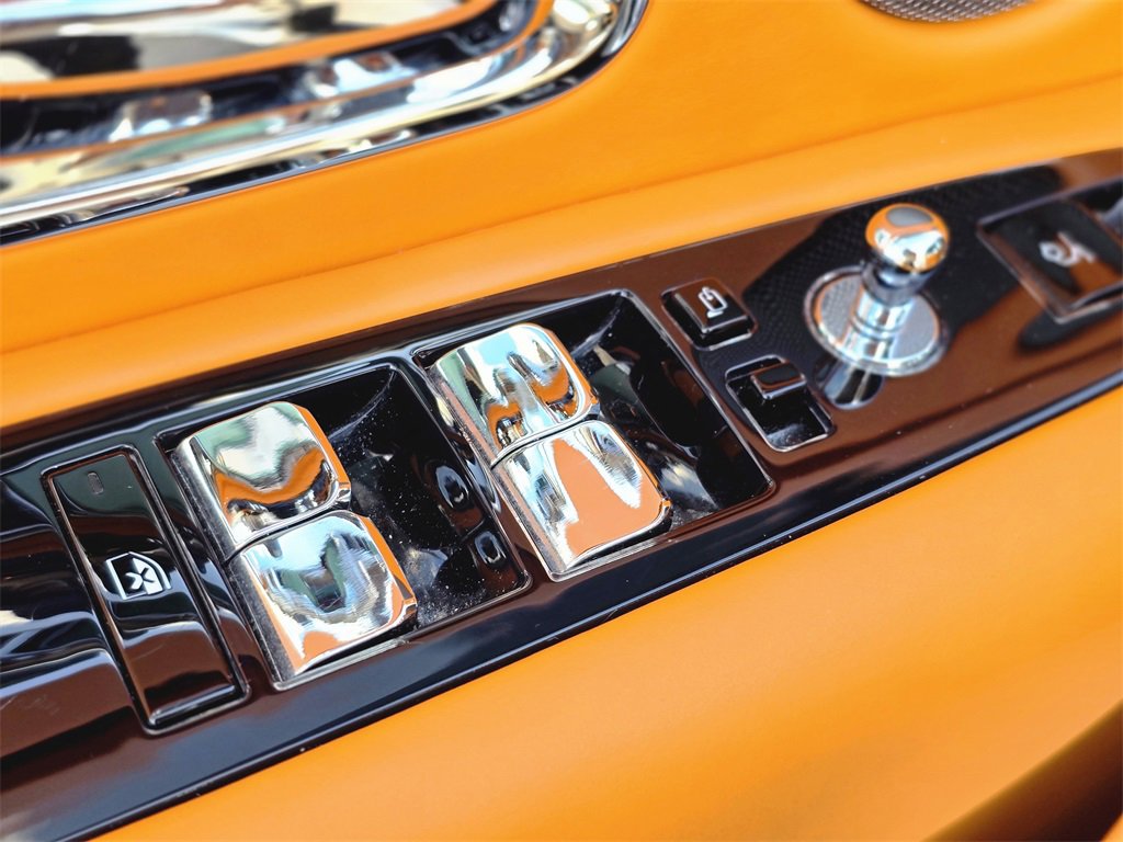 Used 2022 Rolls-Royce Cullinan image 21