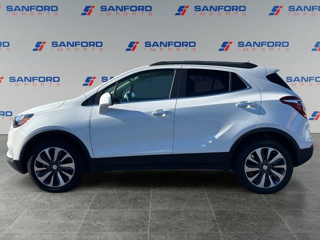 Used 2022 Buick Encore Preferred image 2