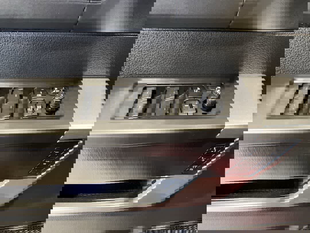 Used 2024 Toyota Tundra Platinum image 15