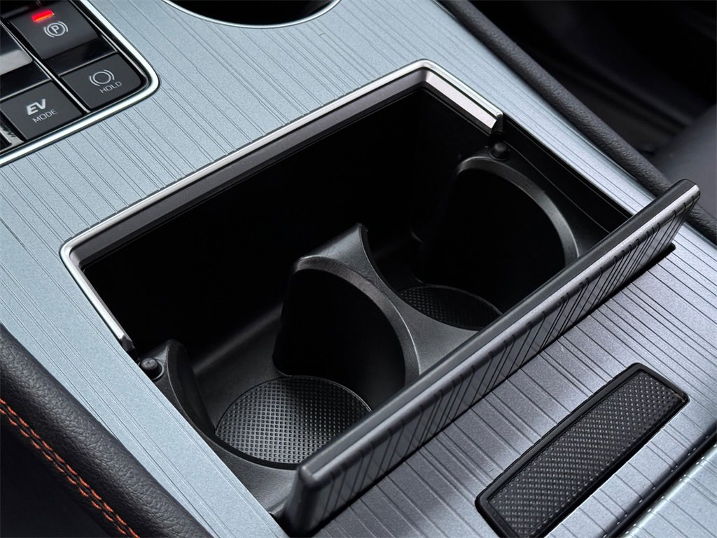 Certified 2024 Toyota Sienna XSE image 37