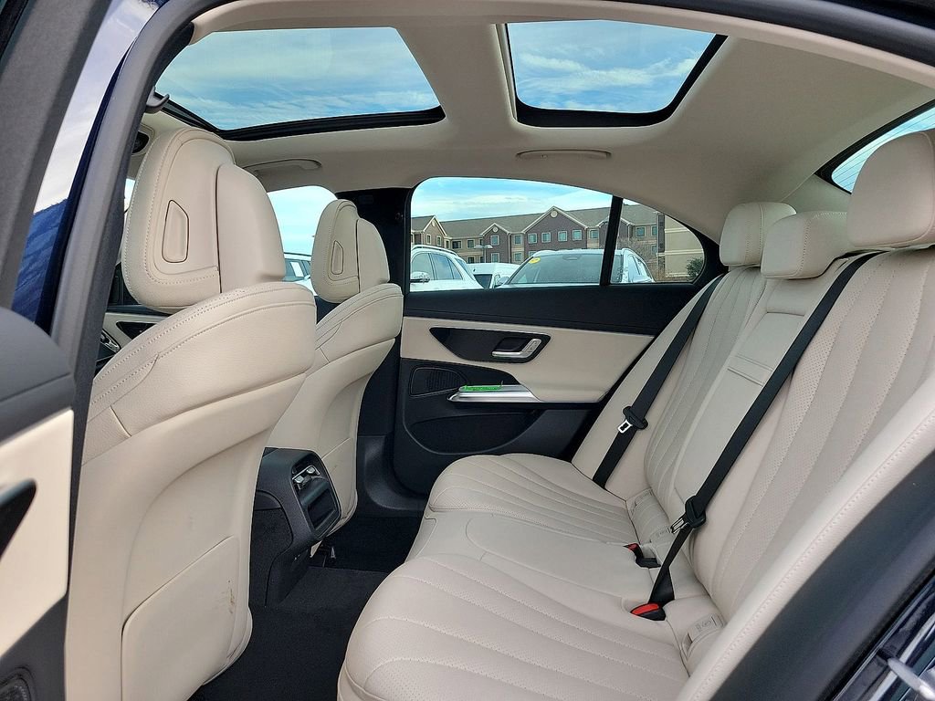 Used 2026 Mercedes-Benz E 350 Sedan image 13