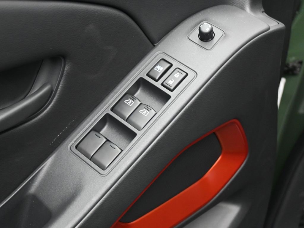 New 2026 Nissan Frontier PRO-4X w/ Pro-4x Convenience Package image 16
