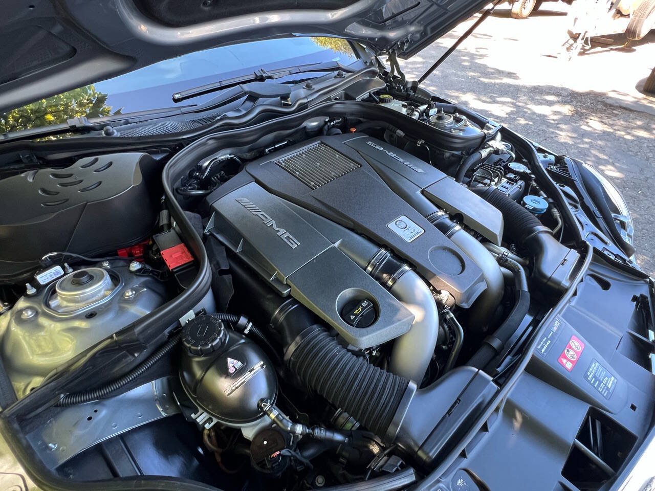 Used 2012 Mercedes-Benz E 63 AMG Sedan image 25