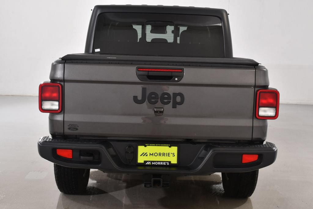 Used 2024 Jeep Gladiator Sport AWD/4WD image 13