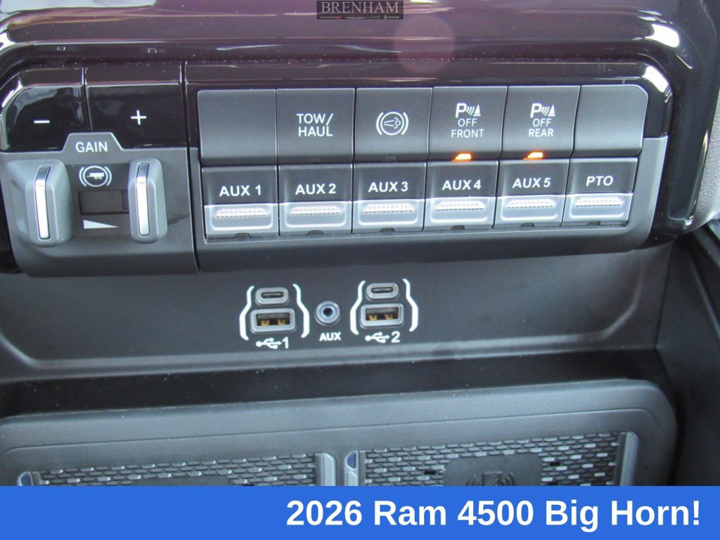 New 2026 RAM 4500 4x4 Crew Cab DRW w/ Laramie Trim Package image 18