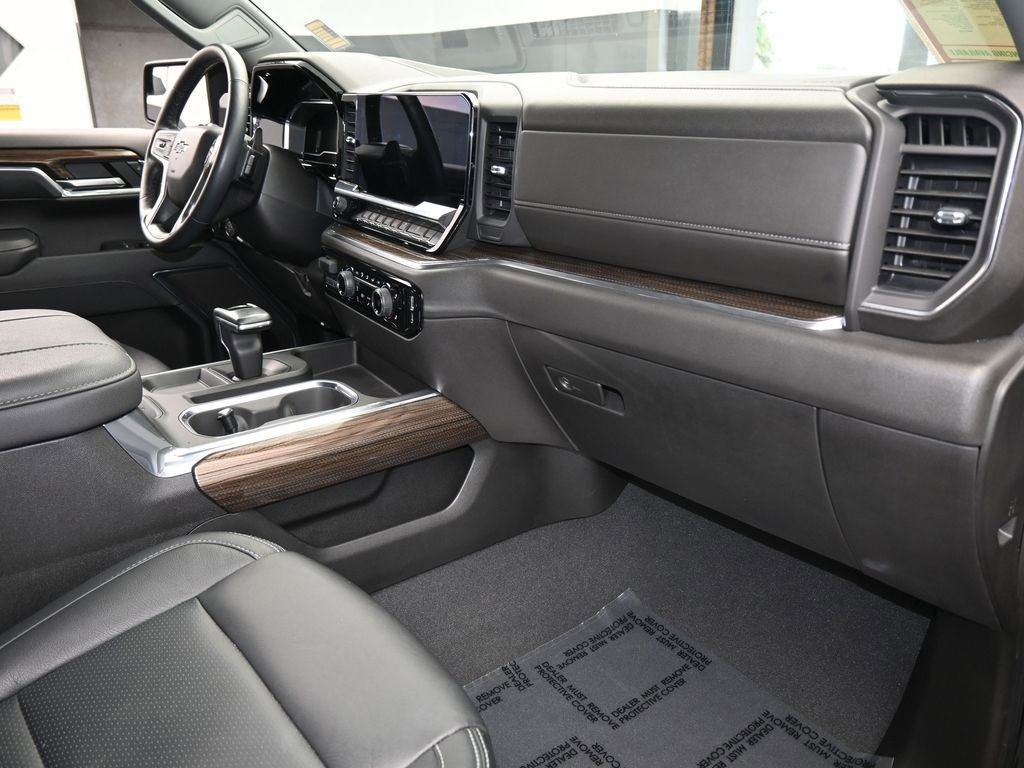 Used 2023 Chevrolet Silverado 1500 RST w/ Z71 Off-Road Package image 46