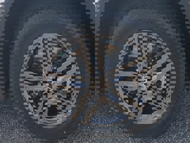 Used 2025 Mercedes-Benz GLA 250 image 11