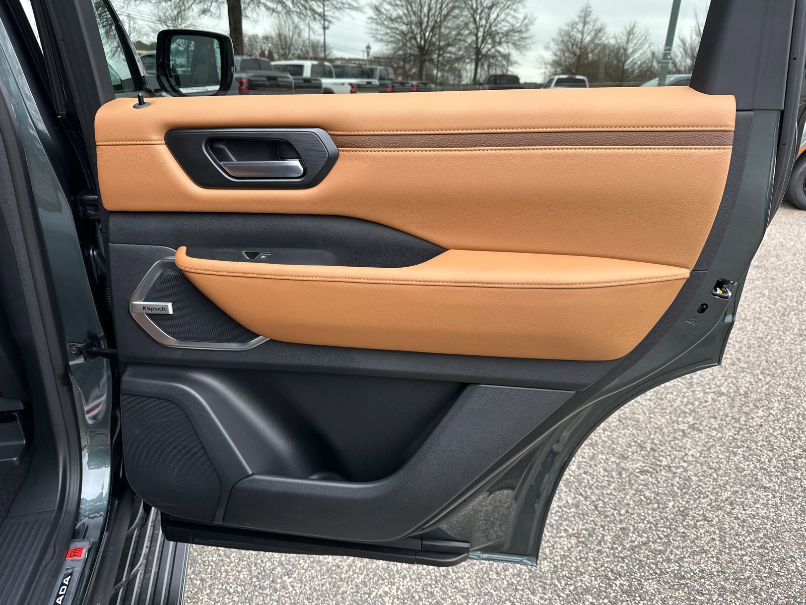 New 2026 Nissan Armada Platinum Reserve image 17